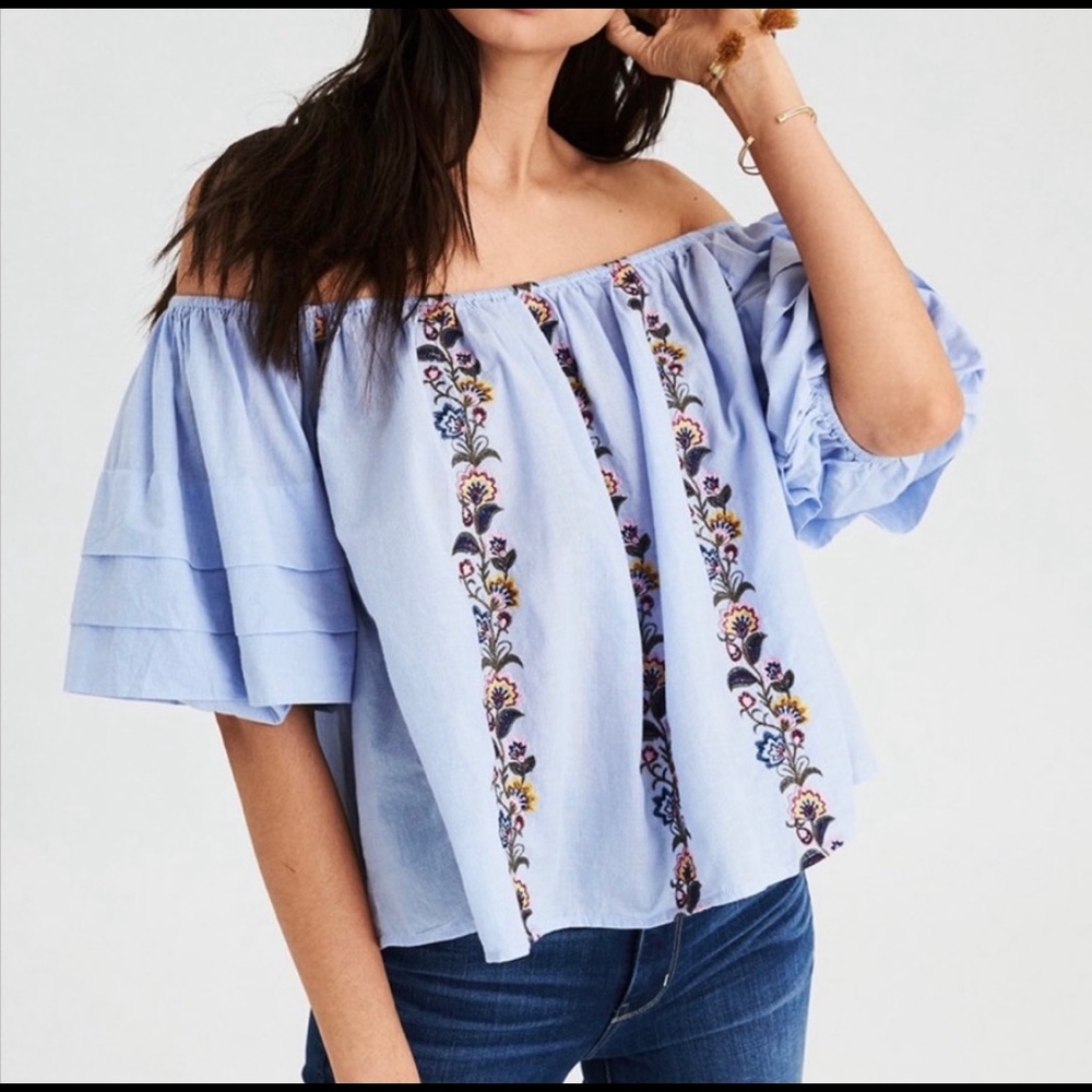 American Eagle Women’s Top